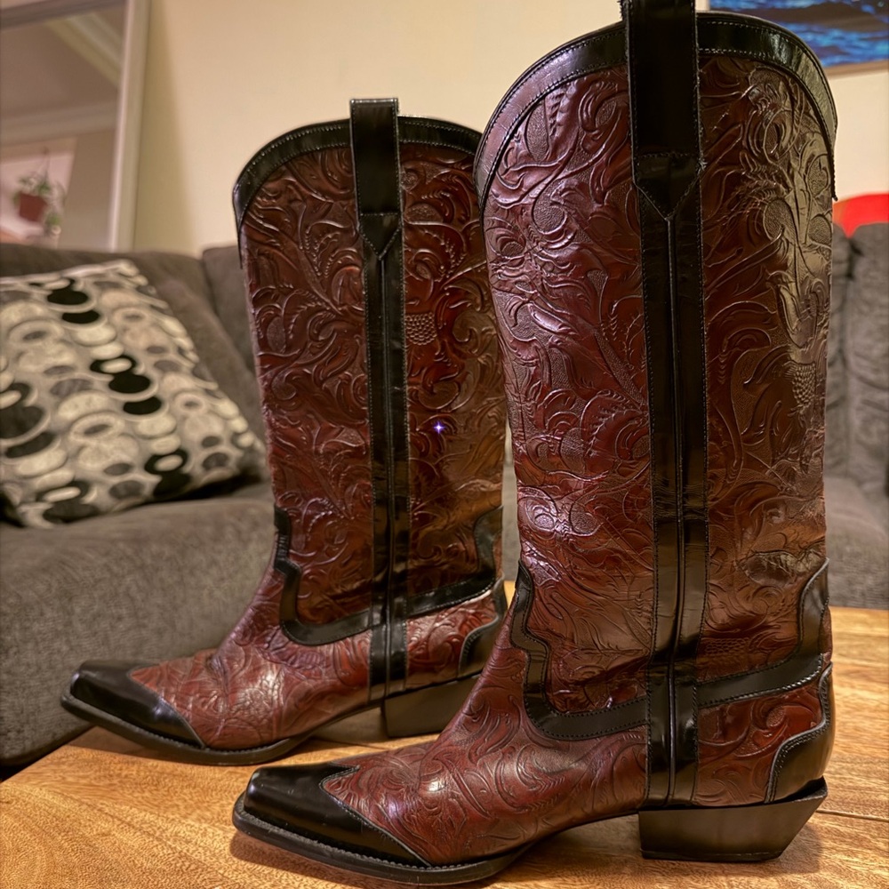Donald J. Pliner Brown and Black Men's Boots